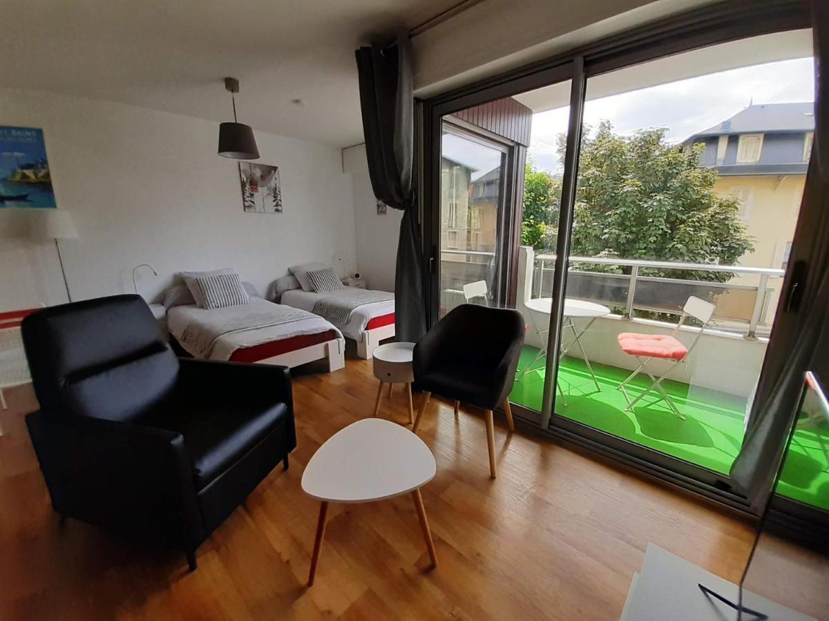 Studio Calme Renove Parking Proche Centre Et Thermes Aix-les-Bains Exterior photo